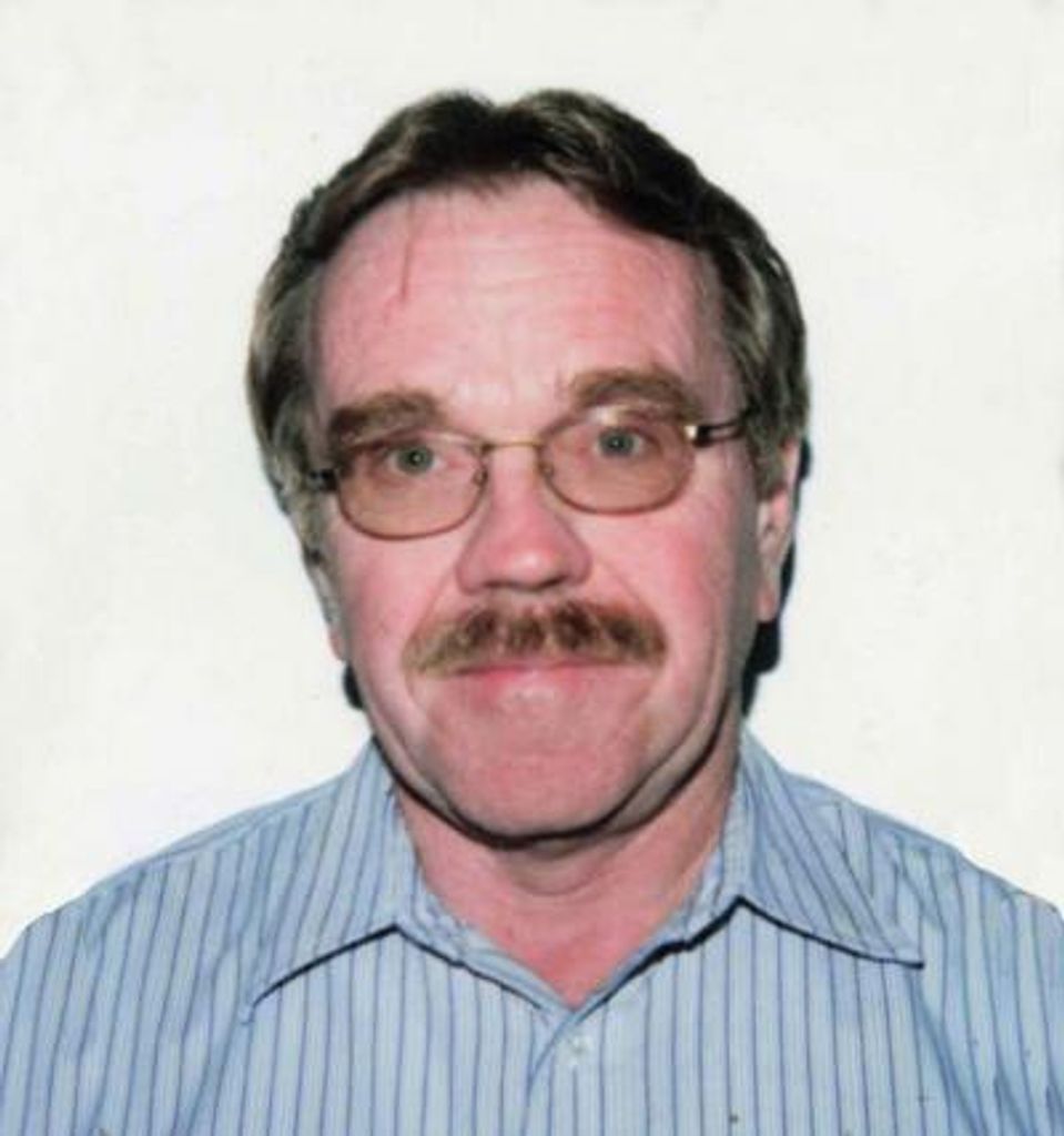 Thomas J. Stephens Profile Photo