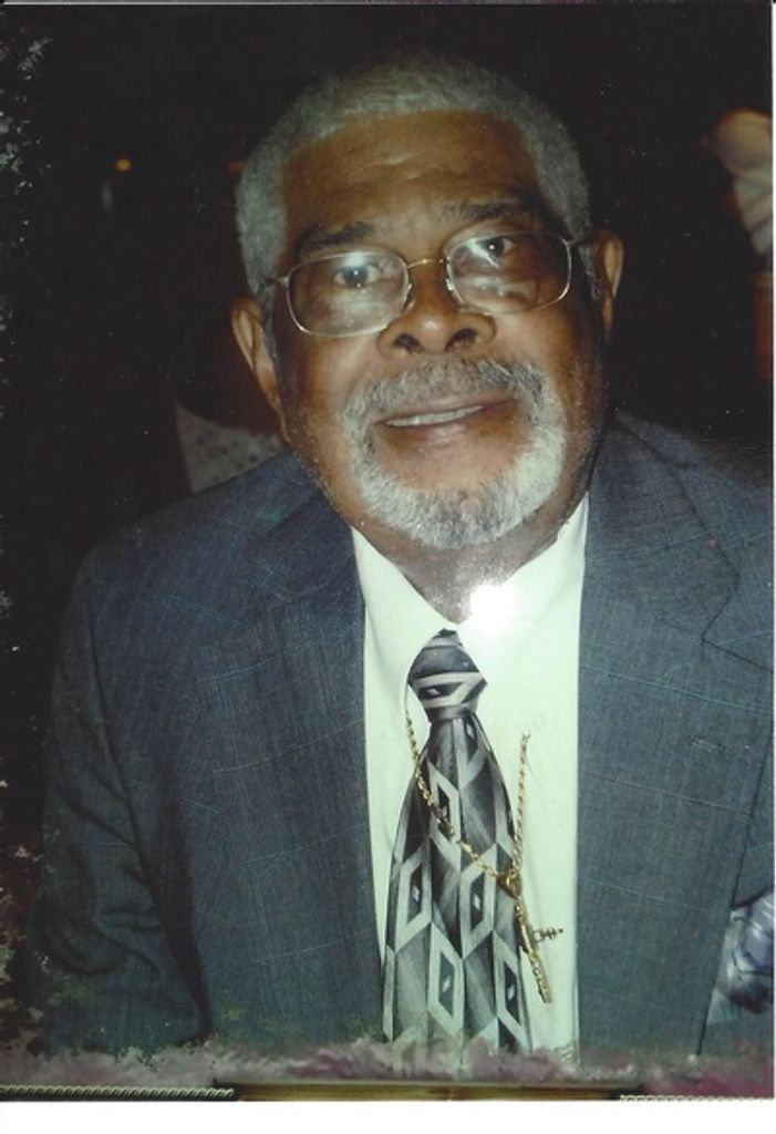 Carter Eugen Grant Profile Photo