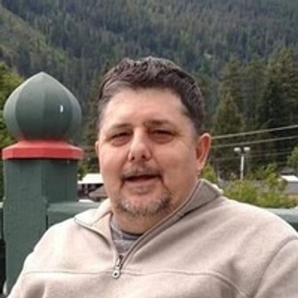 Earl  Edward Compton