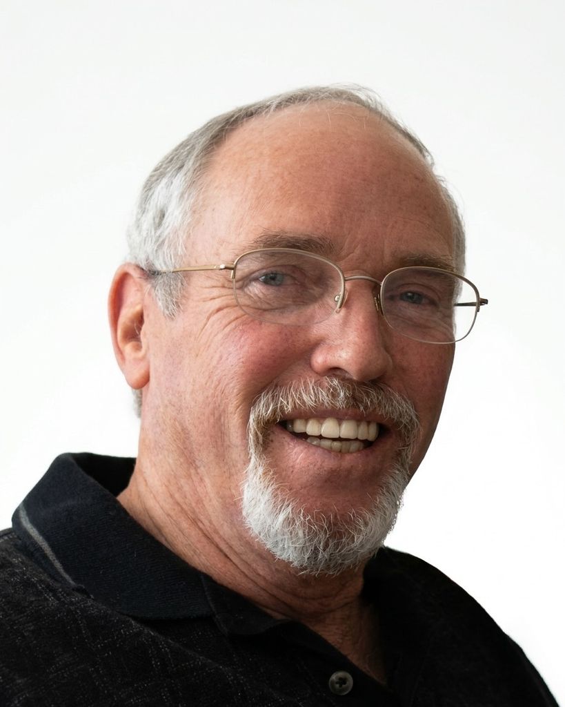 Michael Lee Tracy Profile Photo