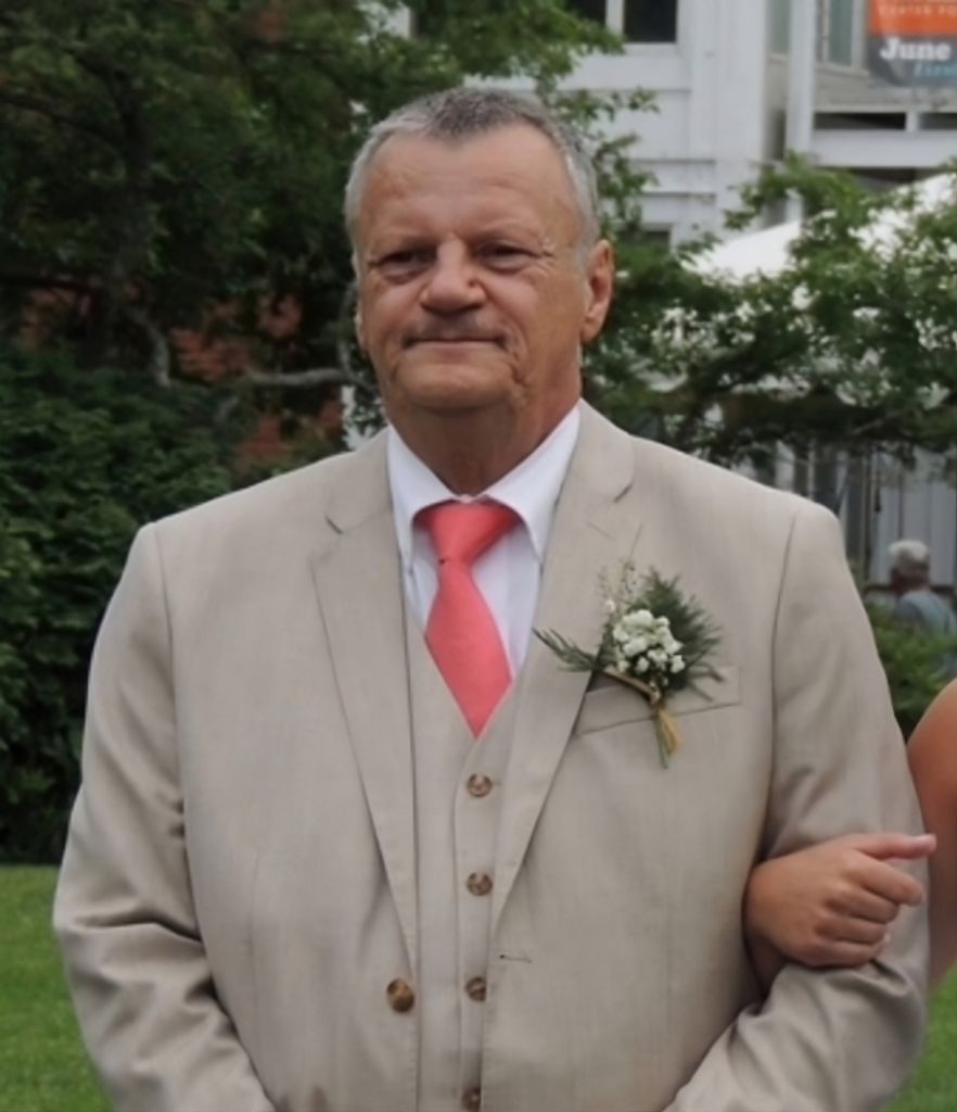 Ronald J Dotolo