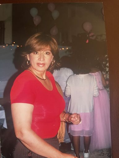 Ana Maria Montanez photo gallery thumbnail 21 of 30