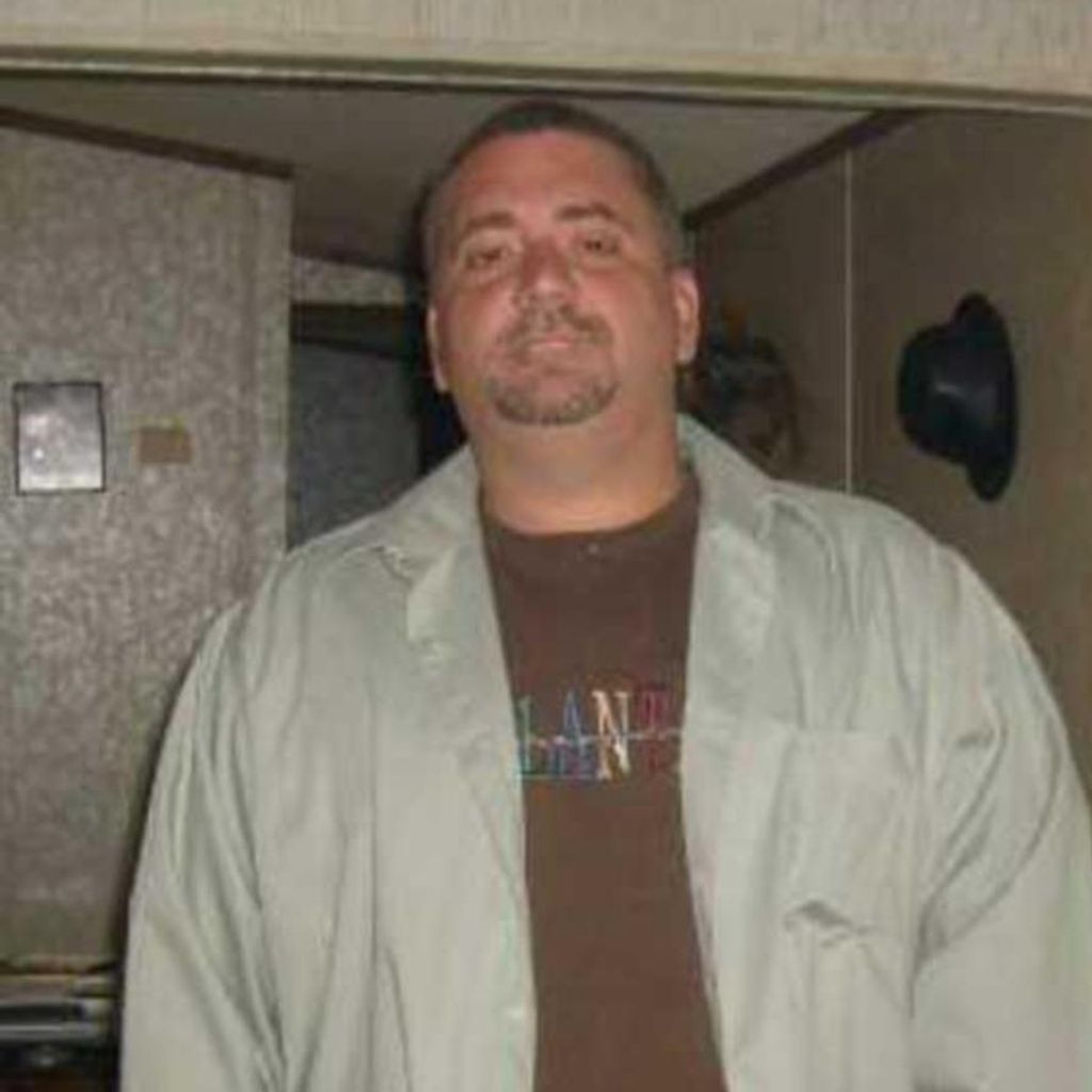 Robert Dewey Ashley Profile Photo