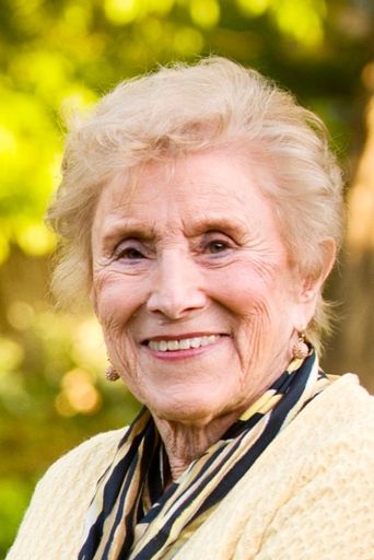 Estelle Wexler Profile Photo