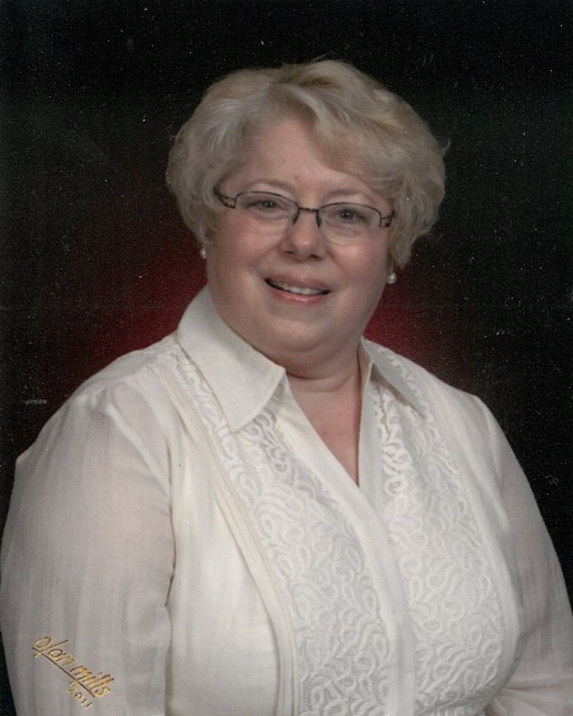 Betty Lynn Lauterbach