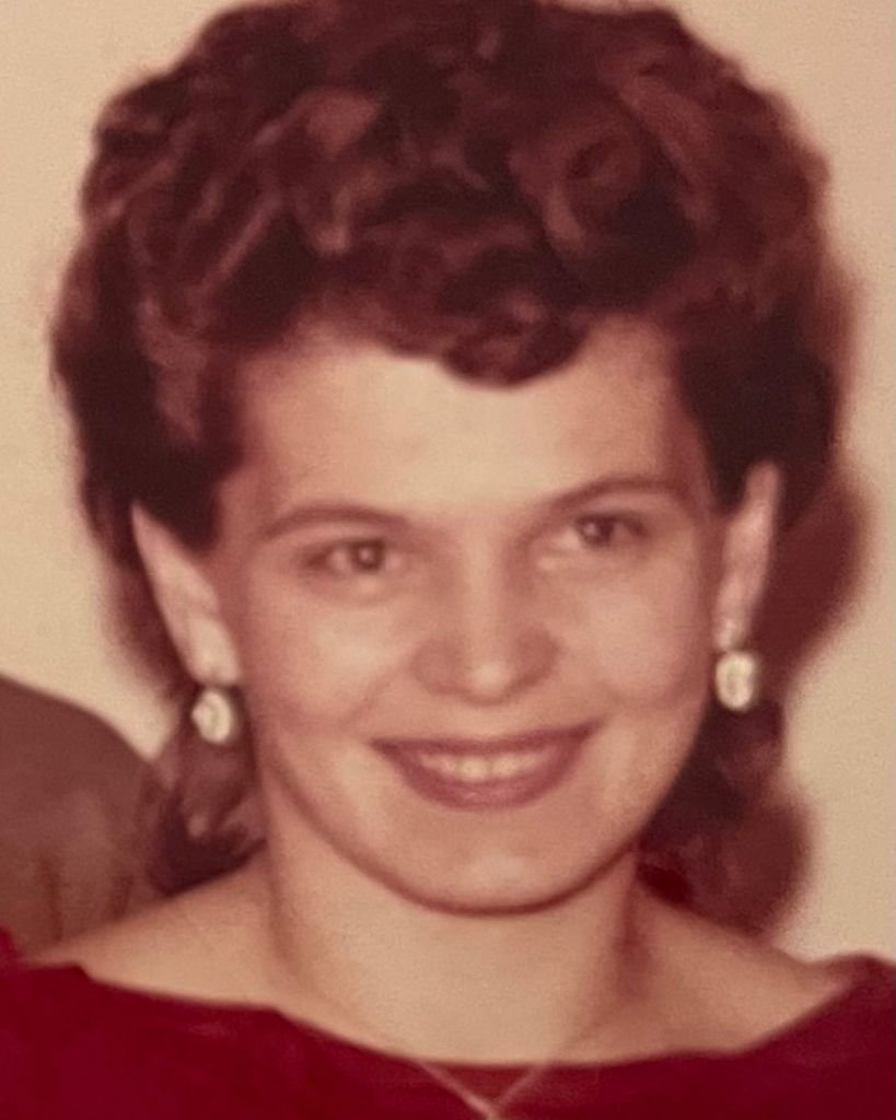 Loretta Marian Broadway Profile Photo