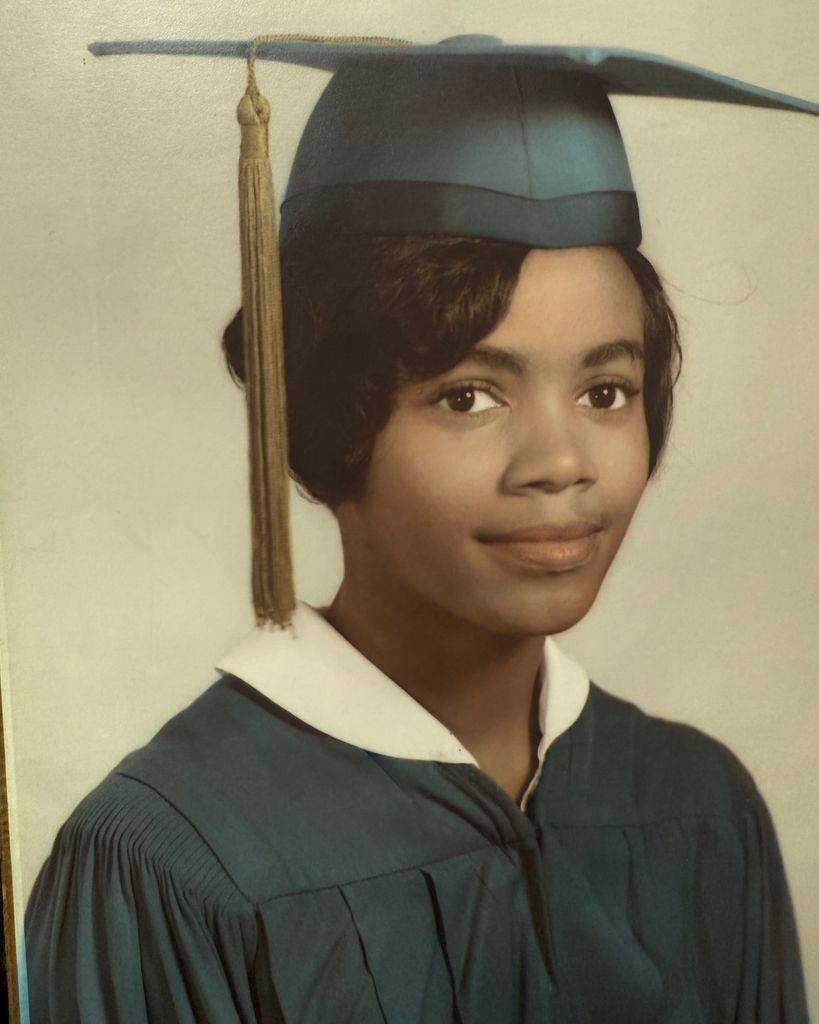 Dorothy Lue Stephens-Cole