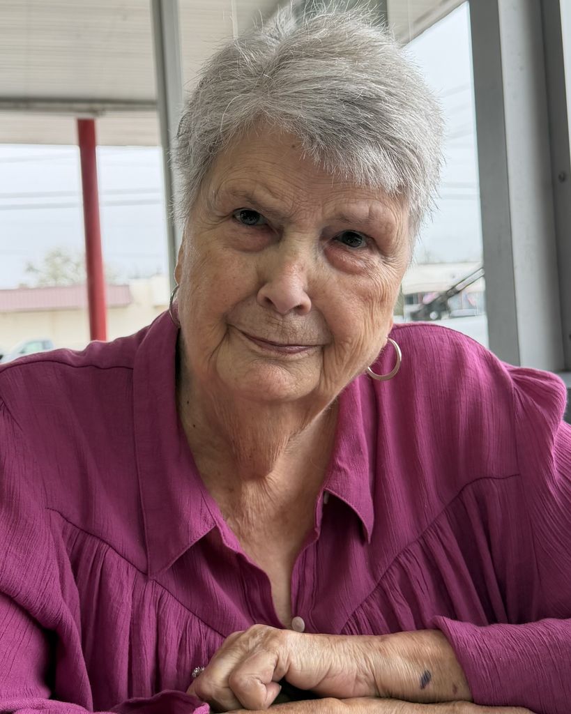 Retta Mae Kuehn Profile Photo