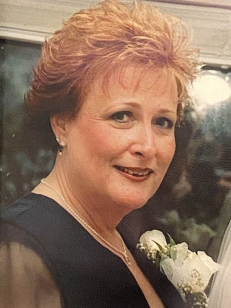 Robin Lee Gatzimos Profile Photo