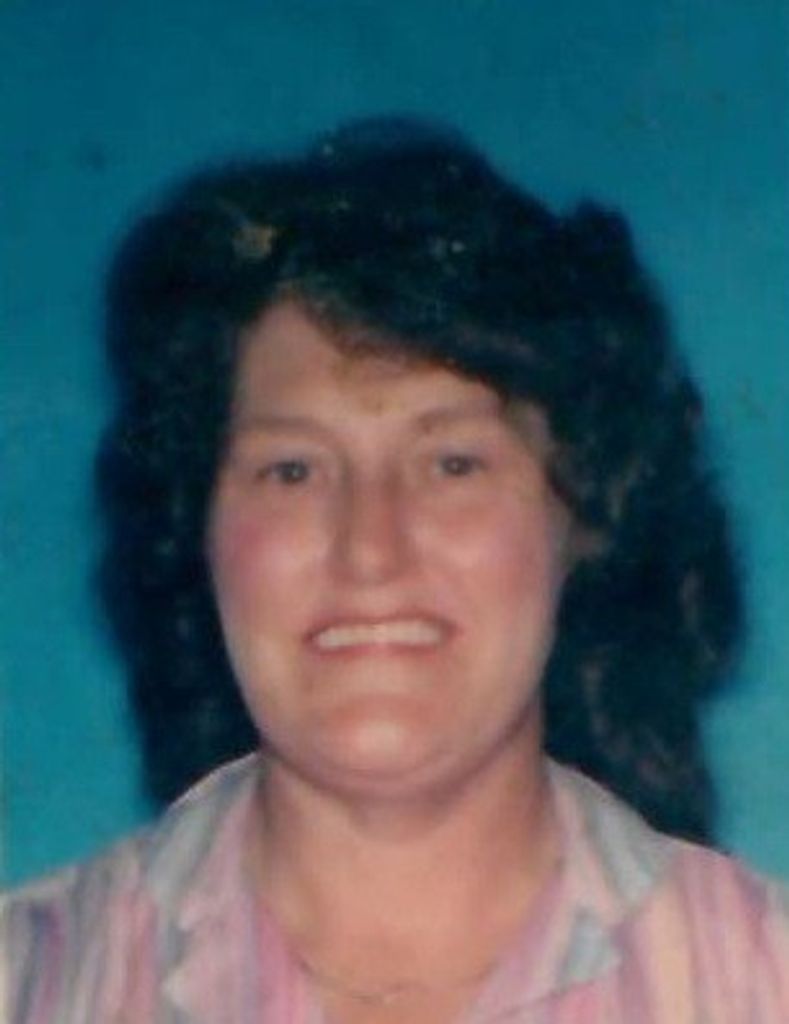 Eilleen A Price