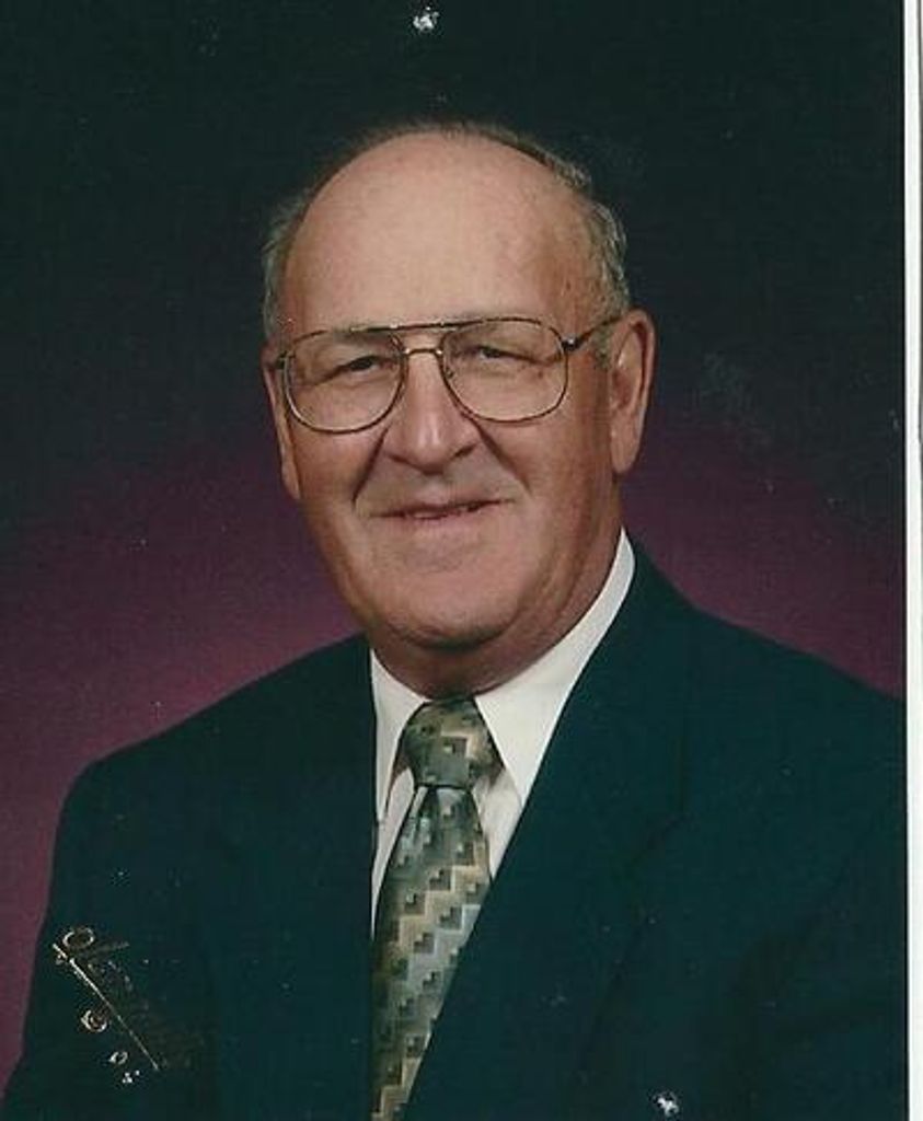 Lloyd Elwood Giese Profile Photo