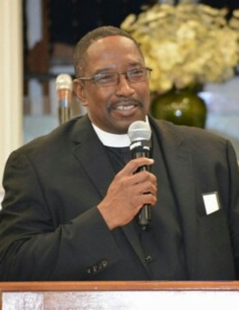Pastor Freeman, Jr.