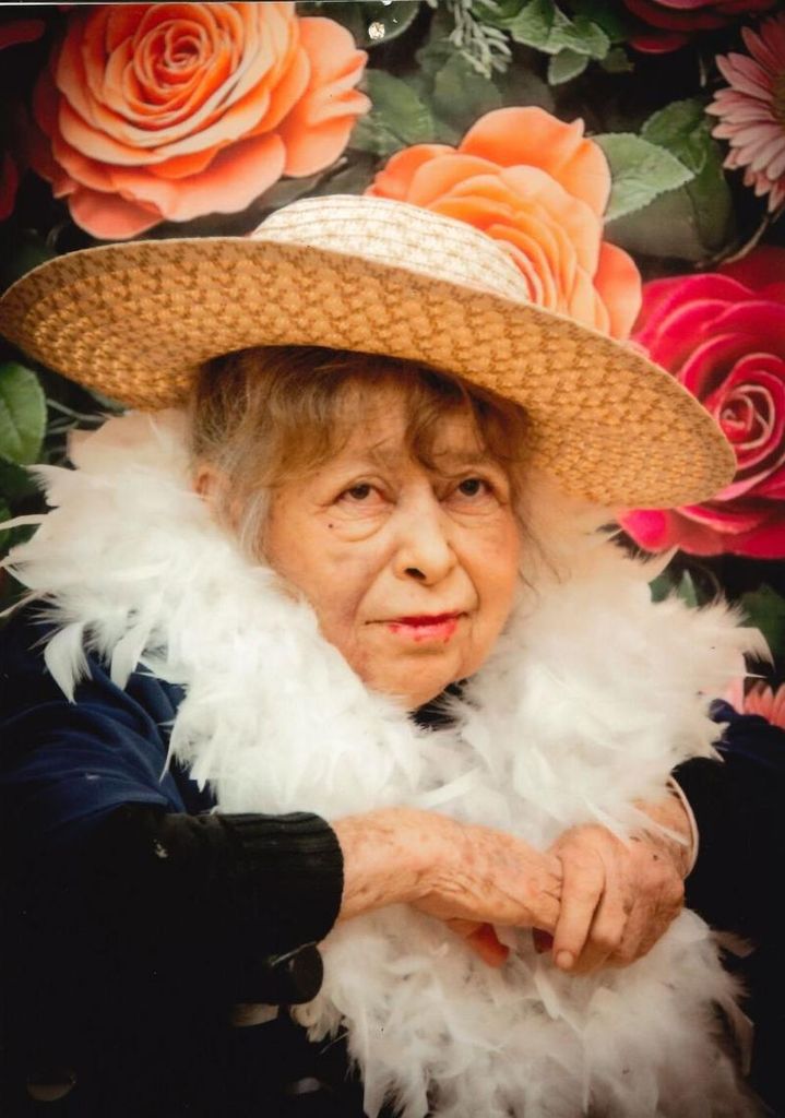 Maria Moreno De Gonzalez Profile Photo
