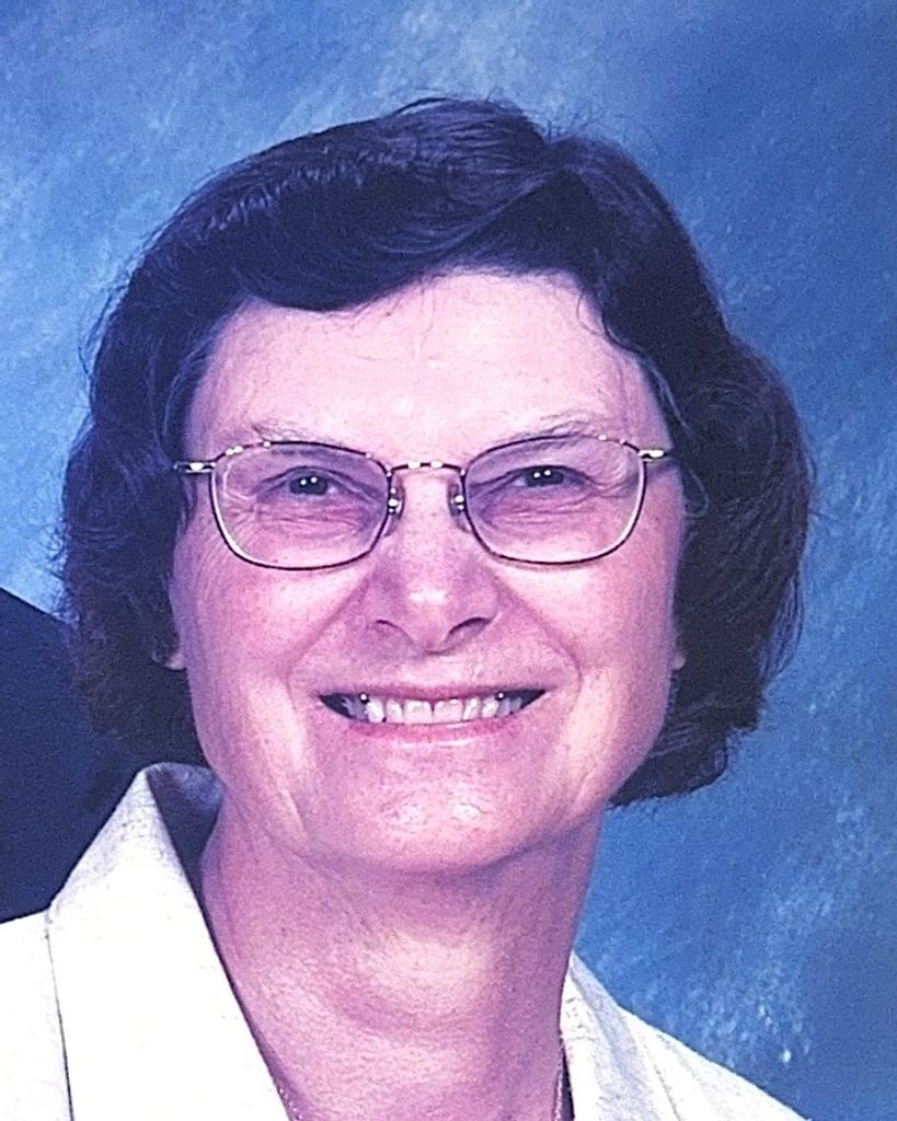 Donna Mae Halama Profile Photo