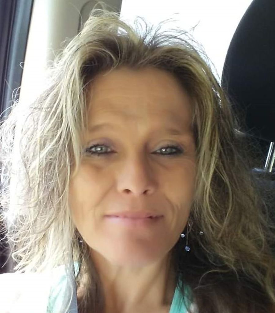Cindy Ann (Miskell)  Hall Profile Photo