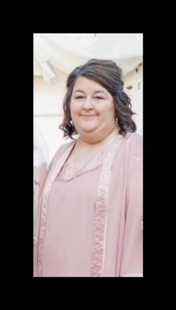 Robin Hayden Vining Profile Photo