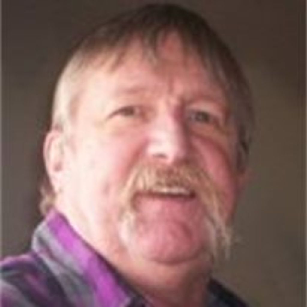 Sam DeVries Profile Photo
