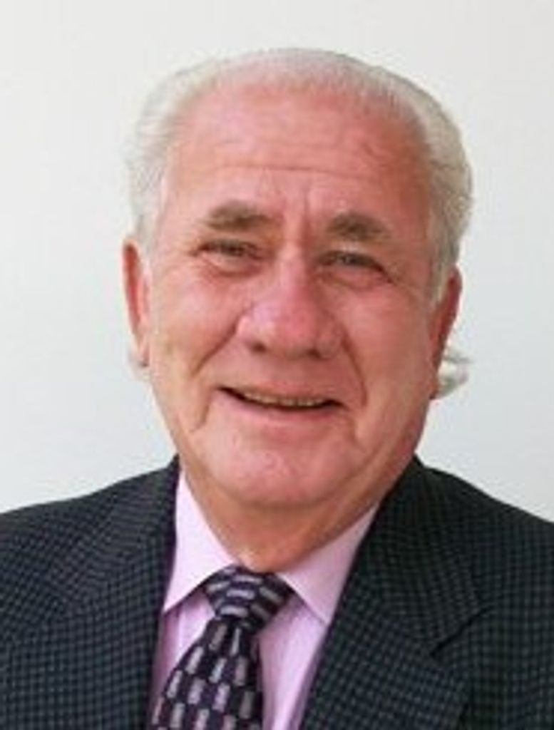 Douglas Macarthur Smith Profile Photo