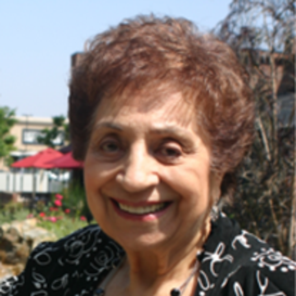 Araxe "Roxie" Sargis