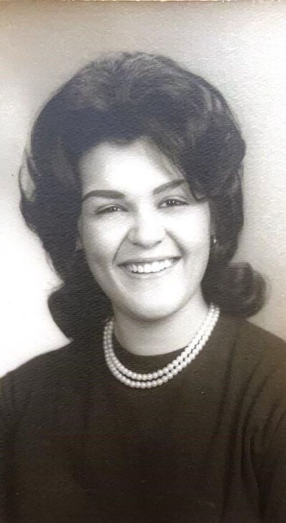 Lorraine T Senese Profile Photo