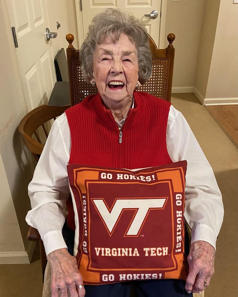 Helen Naff Altizer Profile Photo