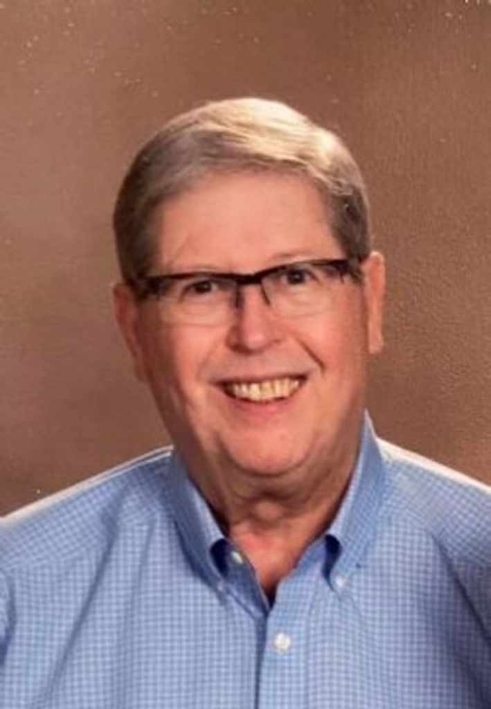 Thomas "Mike" Knight Profile Photo