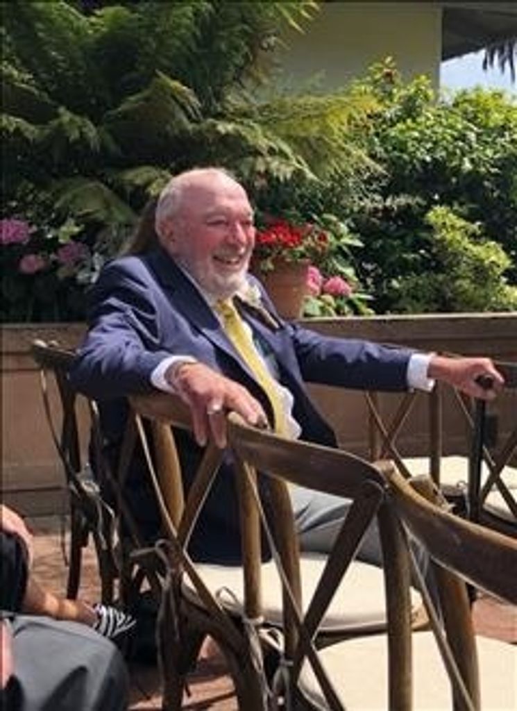 Richard James Hogan Profile Photo