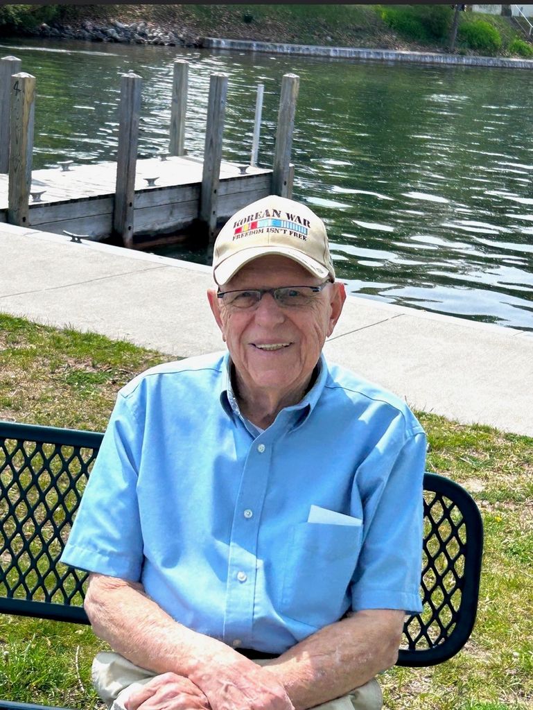 Thomas "Tom" Wells Lohmann