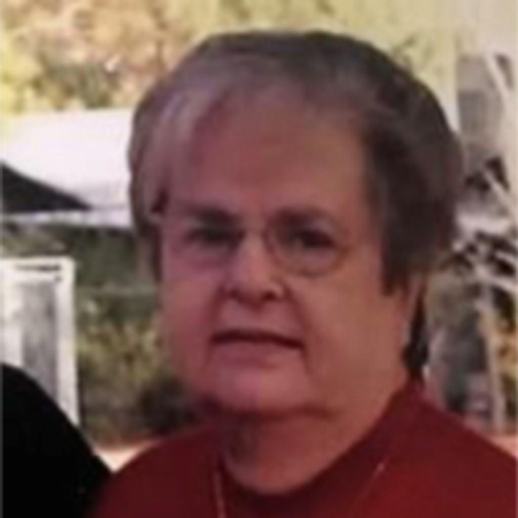 Yvonne Lota Foy