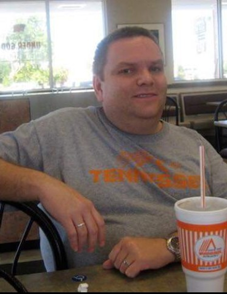 Donald Lee "Donnie" Kitts Jr.