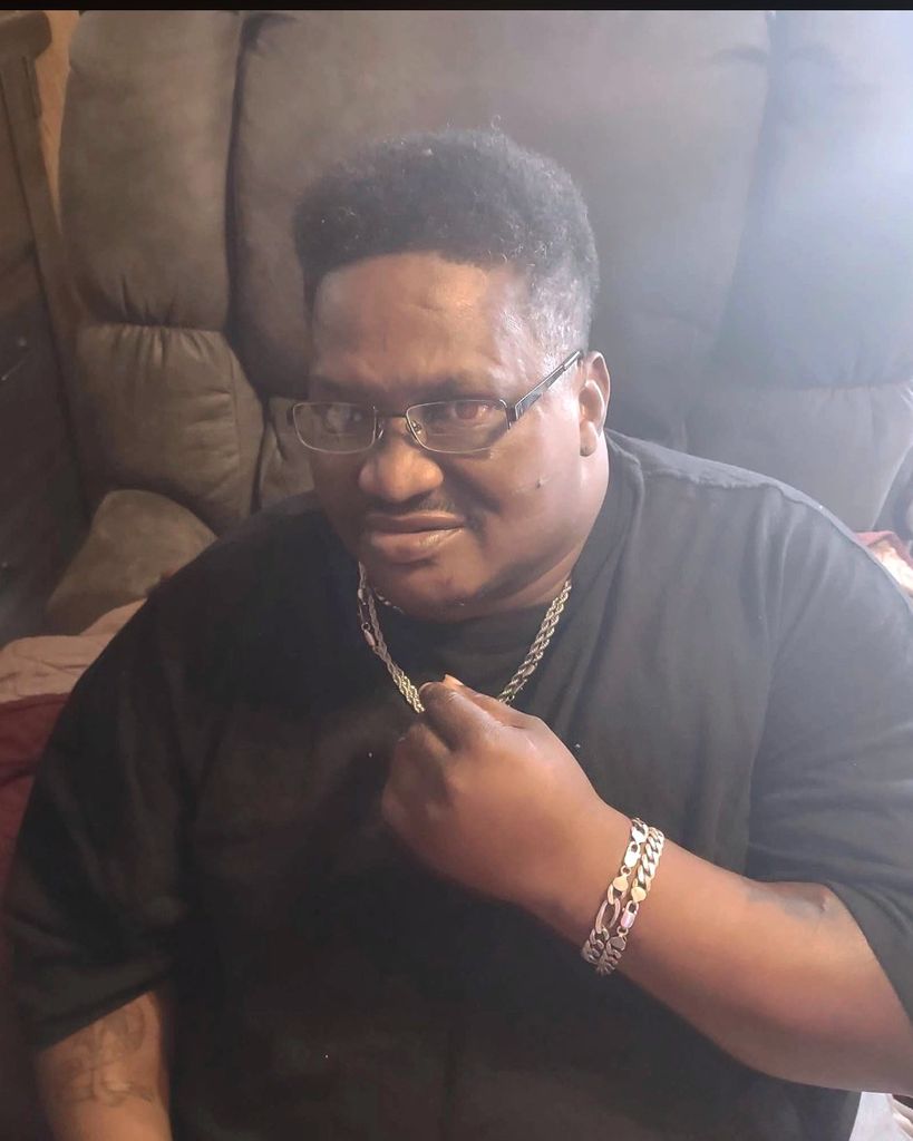 Renard Burgess Profile Photo