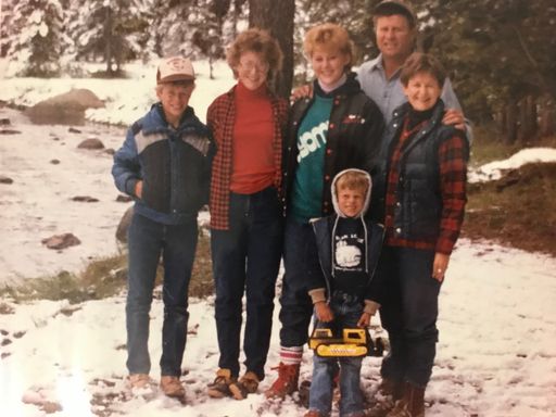 Lora Jean Keller photo gallery thumbnail 30 of 72