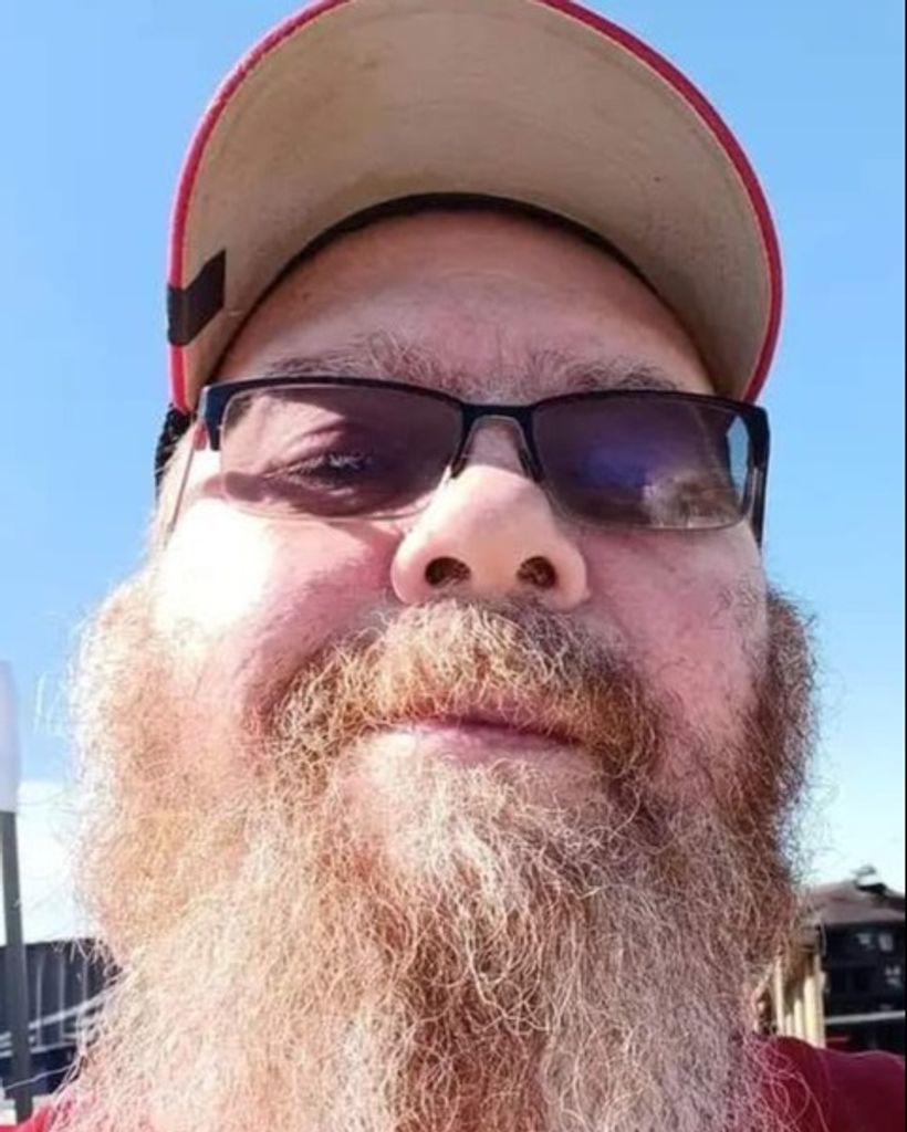 Clinton Dean Hunt Profile Photo