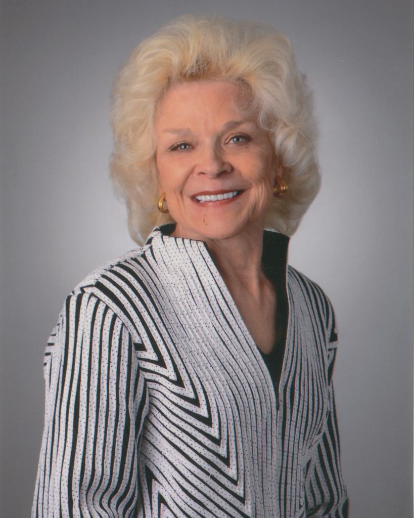 Delores (Dee) VanderVeen Alton