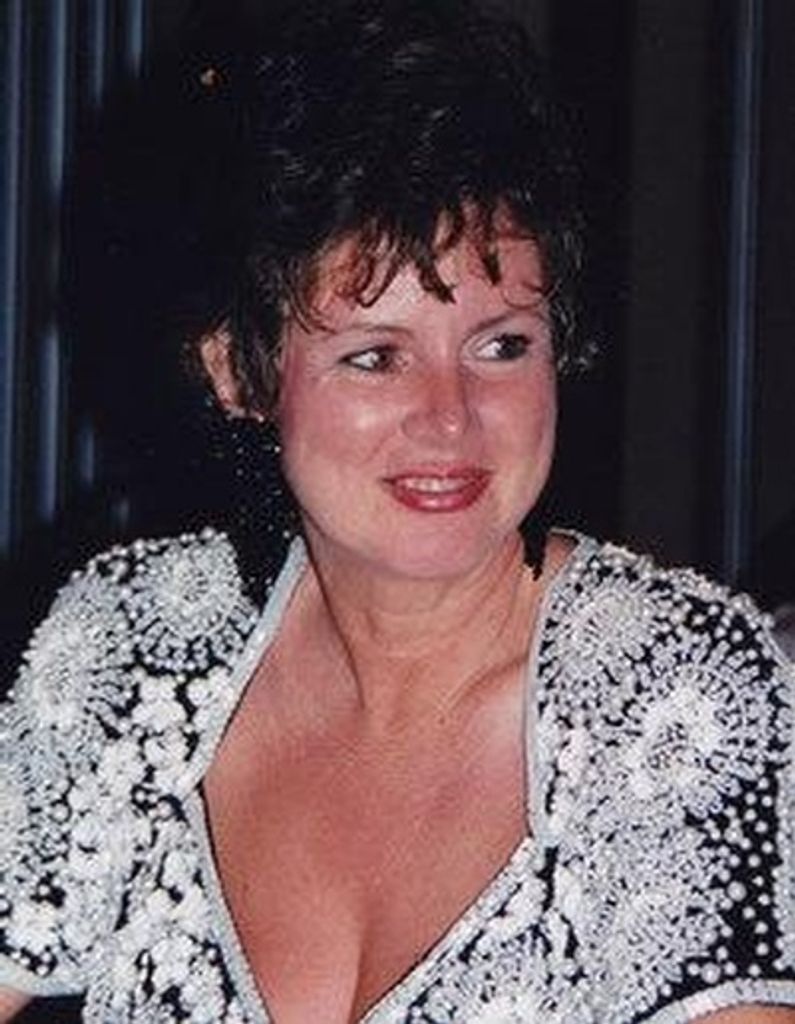 Lenna Walker Flora