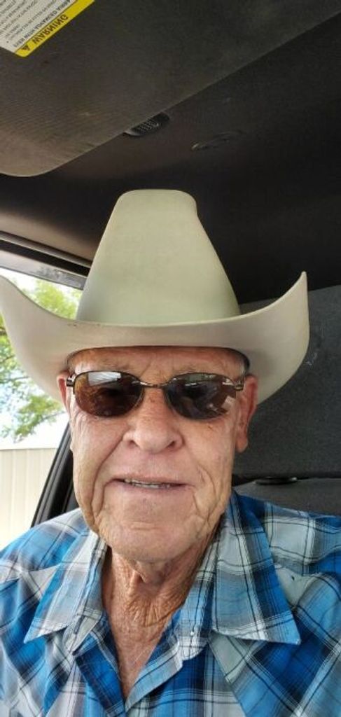 Arnold Lee Fry Profile Photo