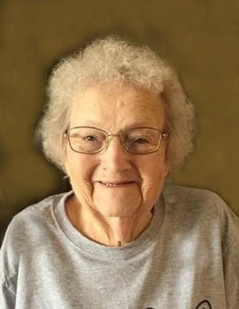 Evelyn Grace Roll Profile Photo