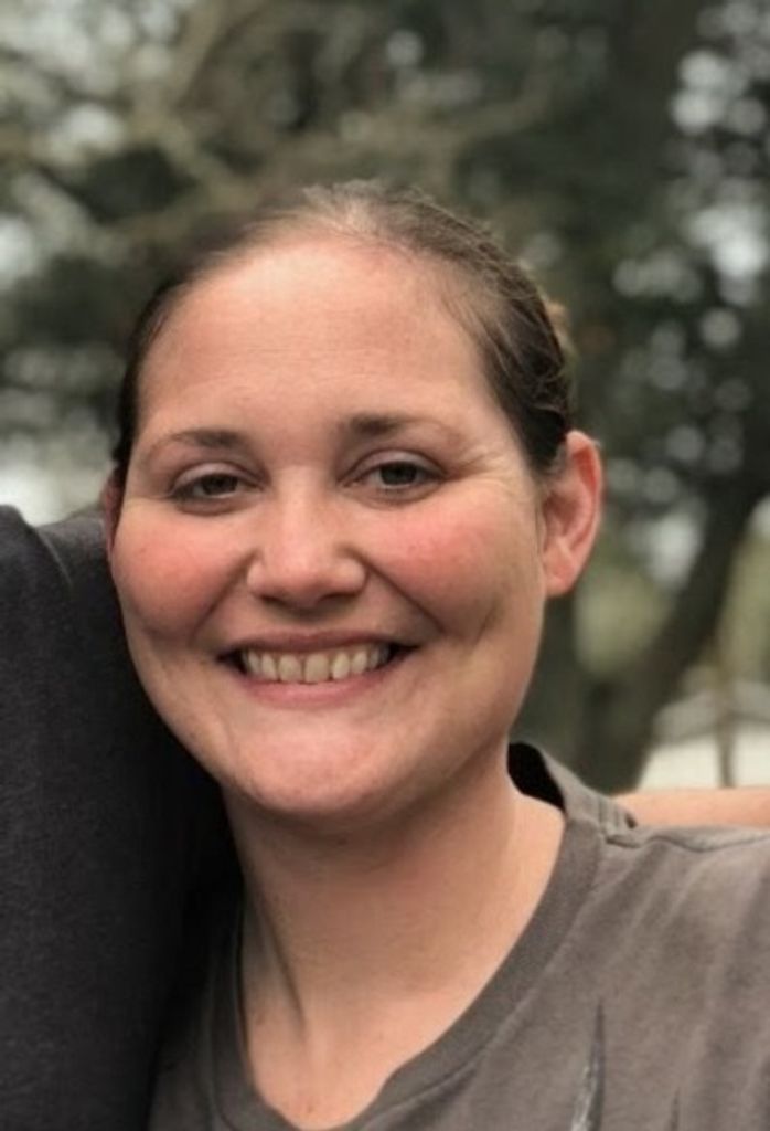 Leigh Ann Mitchell Profile Photo