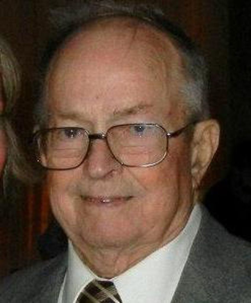 Eugene Raeker