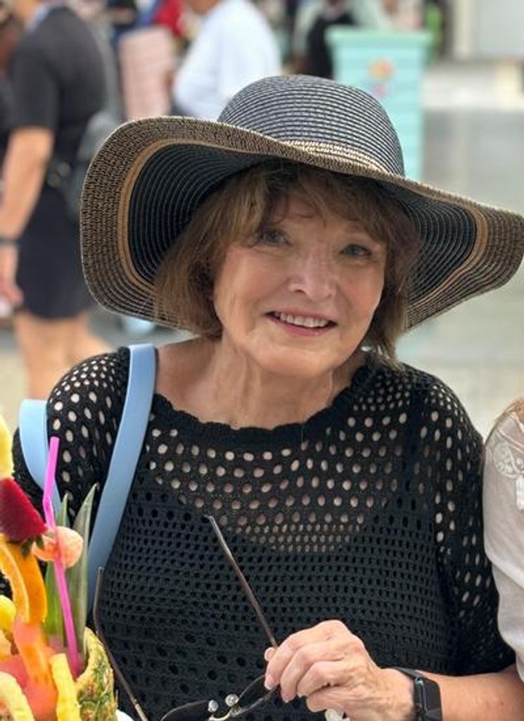 Sue Leach Profile Photo