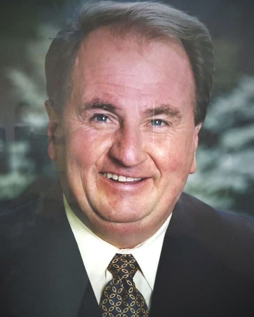 Robert Edward Rutherford Profile Photo