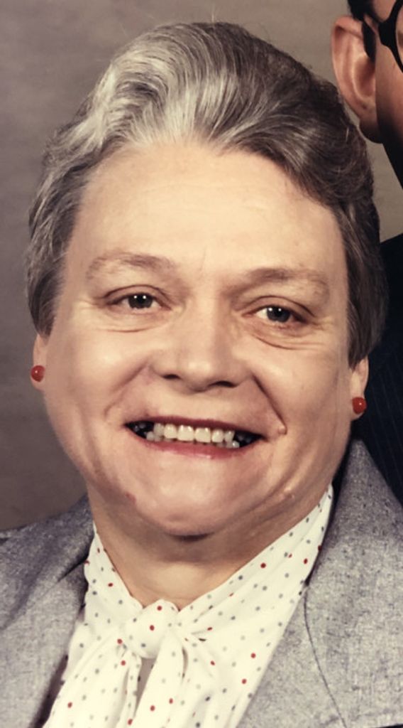 Vivian Marie (Combs)  Fields Profile Photo