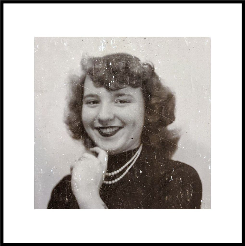 Shirley Knight Profile Photo