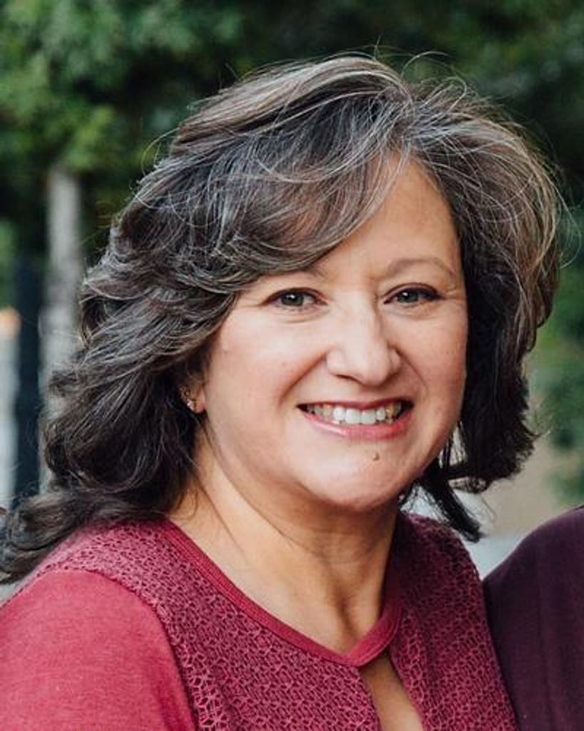 Carmen Lujan Davidson Profile Photo