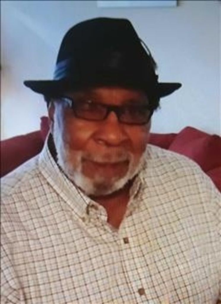 Isaac Mitchell Profile Photo