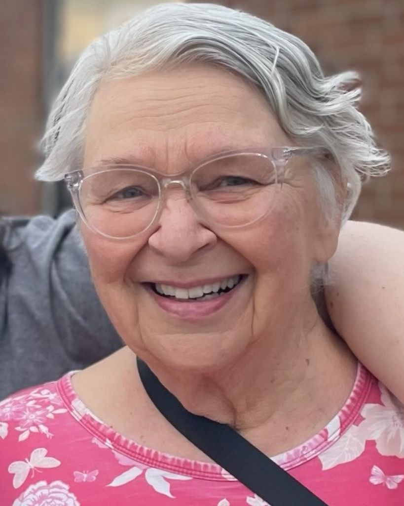 Ellen Marie Pfaff Profile Photo