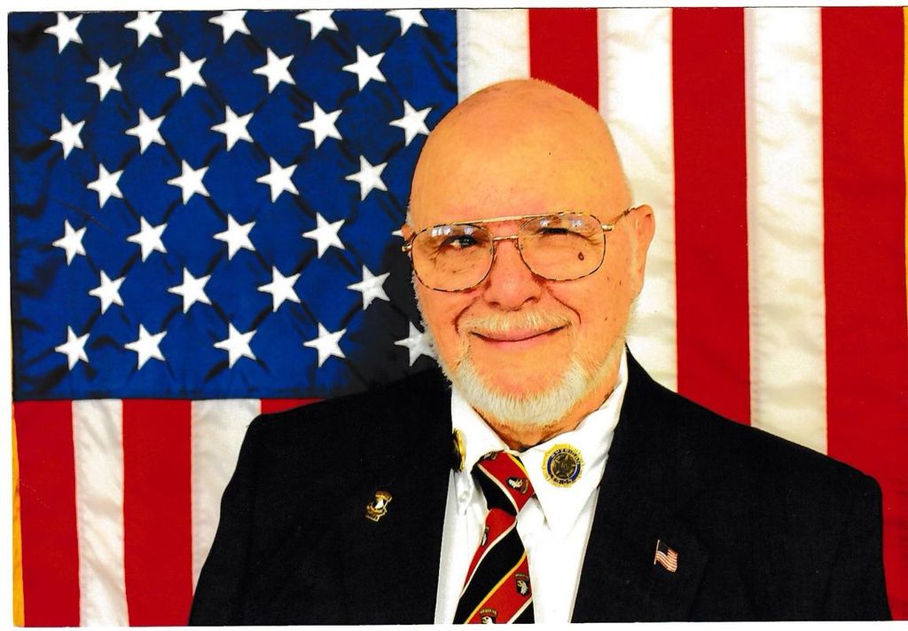 Frederick "Skitch" Henderson Profile Photo