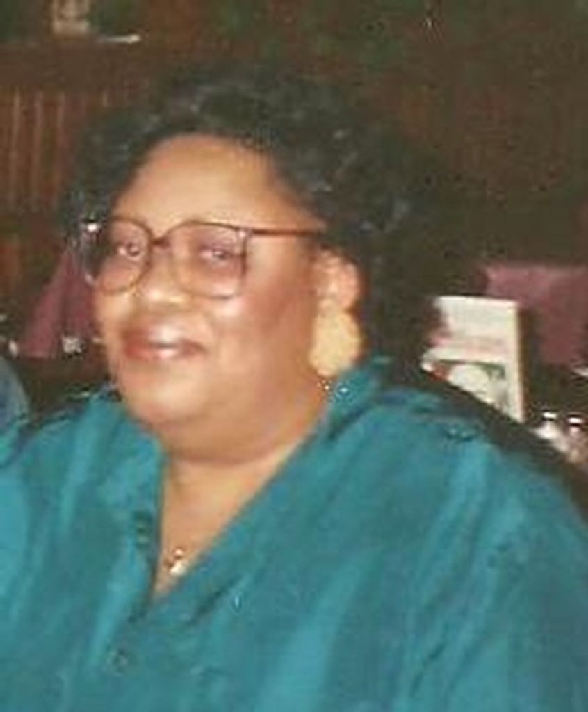 Victoria Eileen Revels Profile Photo