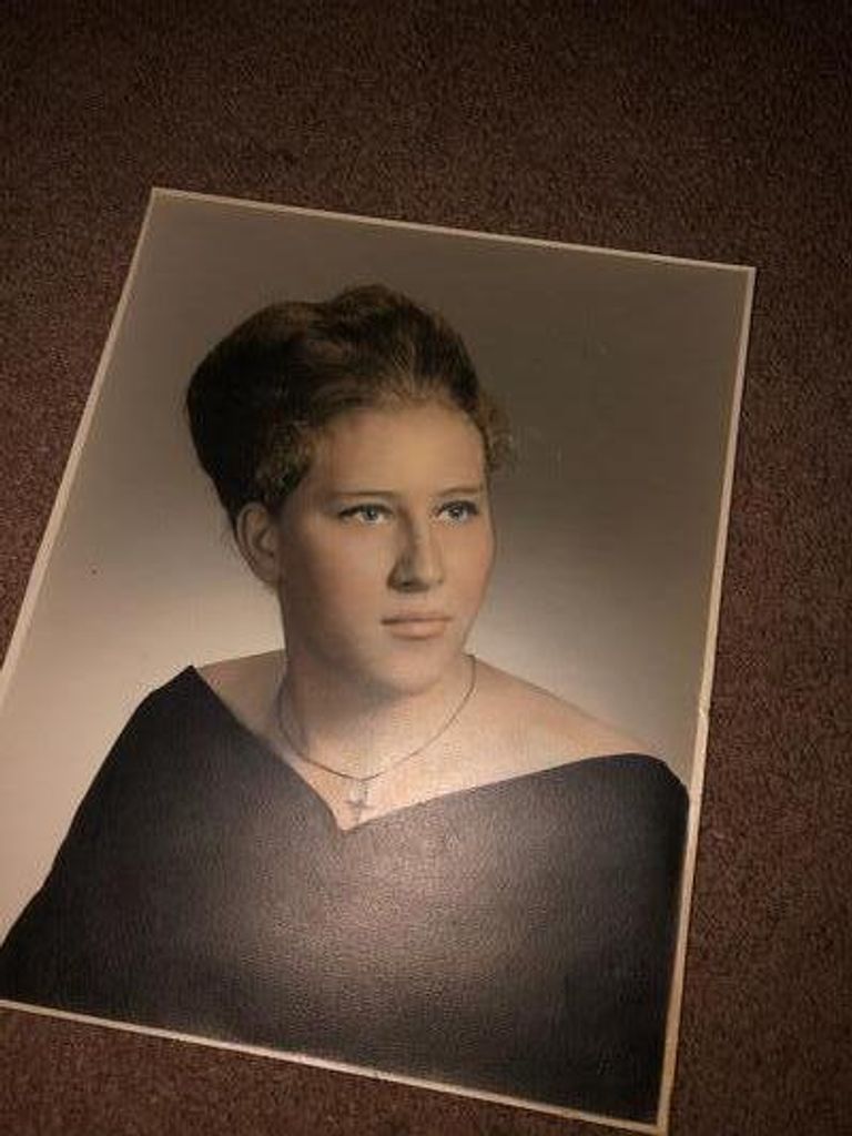 Trude L. Iwanus