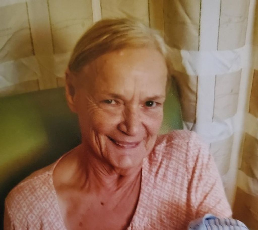 Ellen "Becky" Salinas Profile Photo